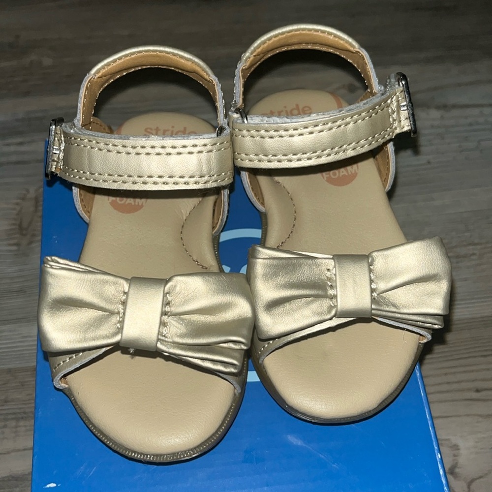 Baby girl Stride Rite sandals